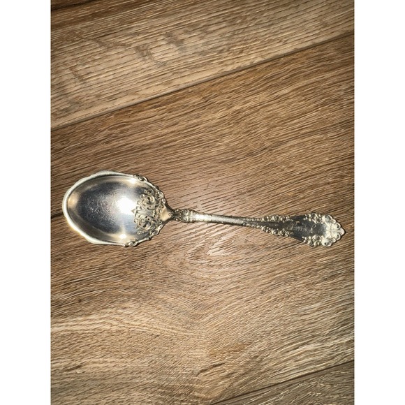 Antique VTG Ornate Silverplate Spoon Victorian Rococo Scrollwork Engraved Ornate - Picture 1 of 6